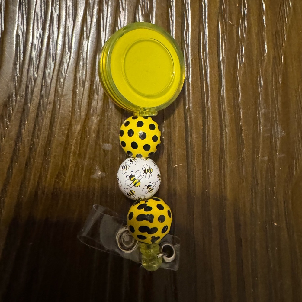 Hand Crafted Yellow and Black badge Holder - Picture 1 of 1